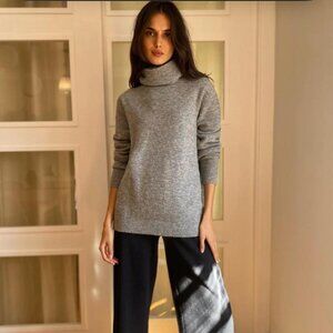 Classic Babaton Plutarch Turtleneck Sweater